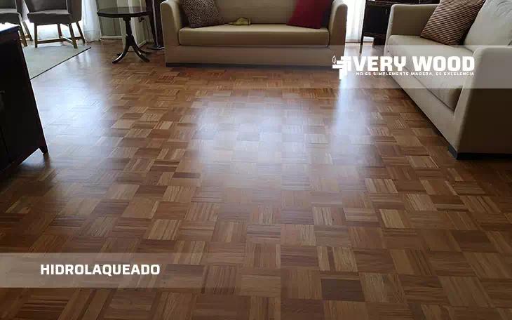 Hidrolaqueado Satinado de Damero - Verywood Pisos de Madera